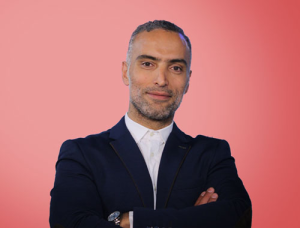 استاد ایاد فیلی بهترین دبیر عربی کنکور